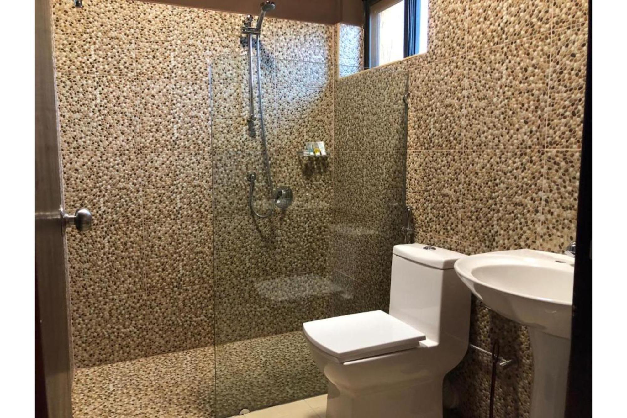 Meley Impala Hotel Munyonyo المظهر الخارجي الصورة
